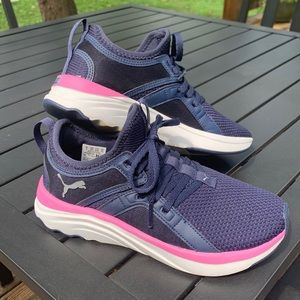 Women’s Puma shoes